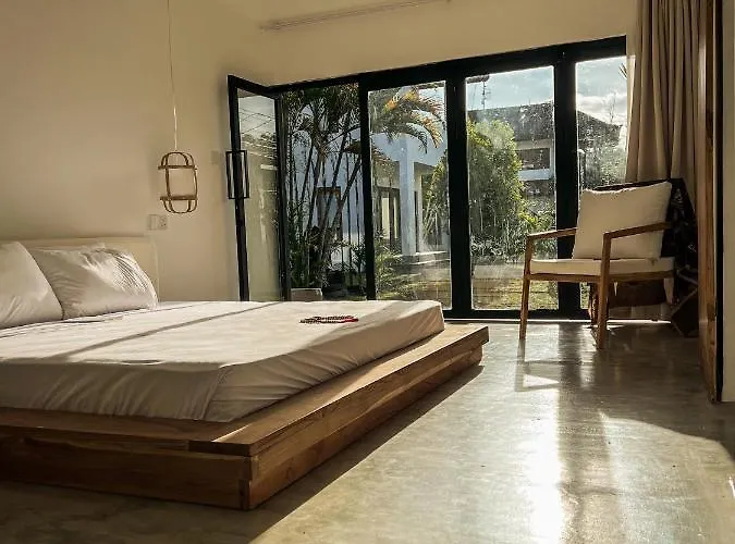 Hola Lofts Uluwatu (Bali)